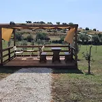 Bed and breakfast Feudo Mallav Big Wooden House *