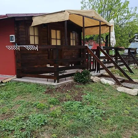 Feudo Mallav Big Wooden House Noto