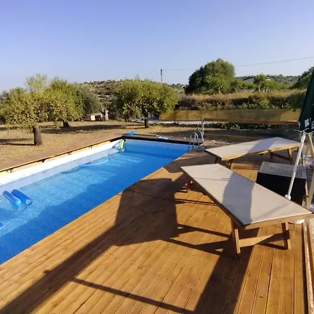 Bed & Breakfast Feudo Mallav Big Wooden House